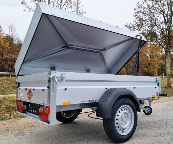 Stema KFZ Anhänger mit Metalldeckel 850kg 100km/h 201x108cm