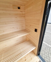 Sauna aus Lärche und Linde mit 9 kW Saunaofen WiFi-Kombisteuerung 220x220cm