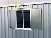 Materialcontainer Fenster 850 x 750 inkl. Montage (Sonderanfertigung)
