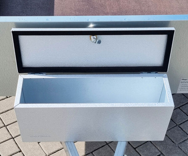 Stema Anhänger Deichselbox Staubox Gurtkiste Staukasten 15L inkl. Montagematerial